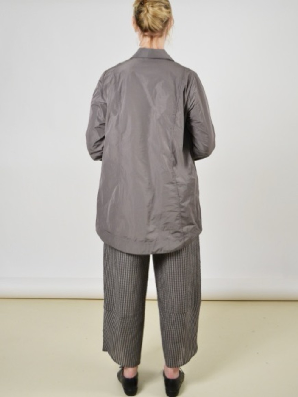 Sun Kim Crinkle Phoenix Boyfriend Jacket Steel Grey Size Large EUC - Picture 2 of 10